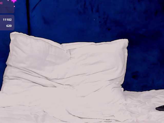 tenny-shy live cam on BongaCams