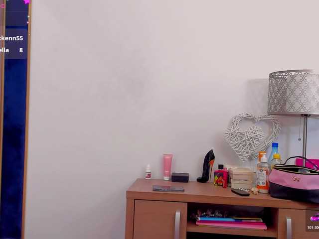 tenny-shy live cam on BongaCams