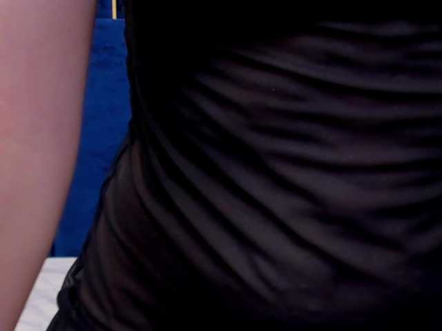 tenny-shy live cam on BongaCams