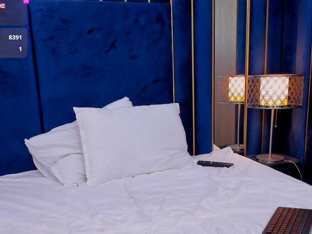 tenny-shy live cam on BongaCams