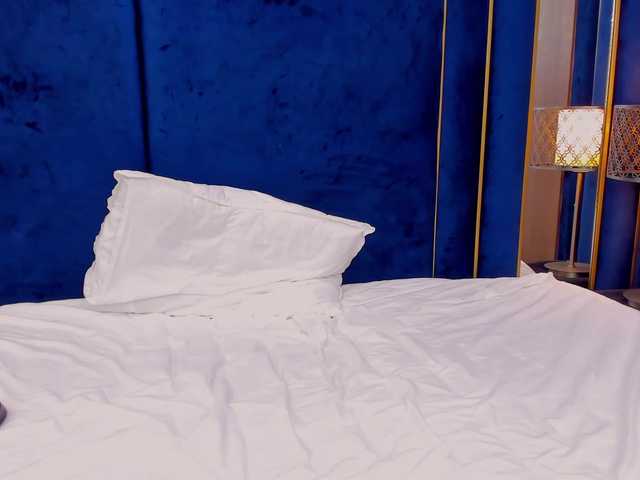 tenny-shy live cam on BongaCams