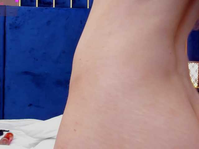 tenny-shy live cam on BongaCams