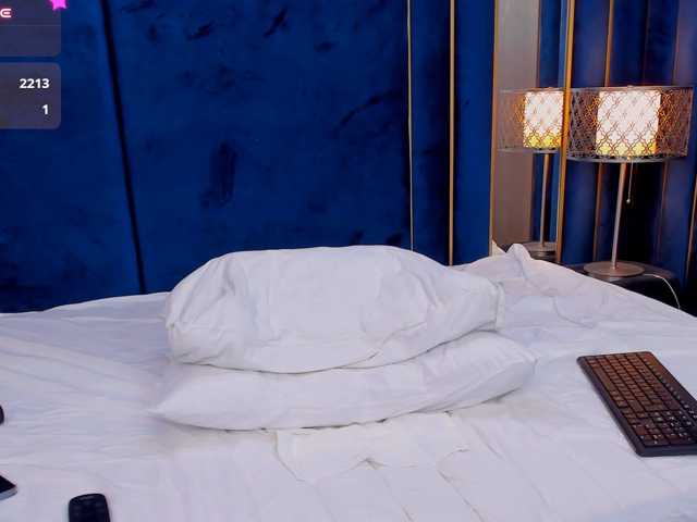 tenny-shy live cam on BongaCams