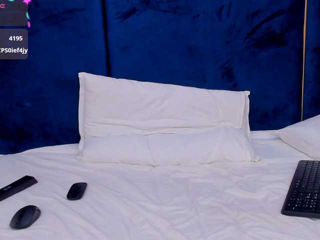 tenny-shy live cam on BongaCams