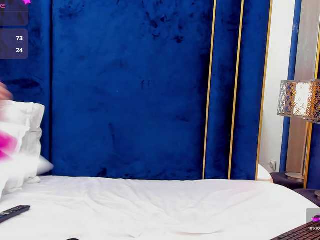 tenny-shy live cam on BongaCams