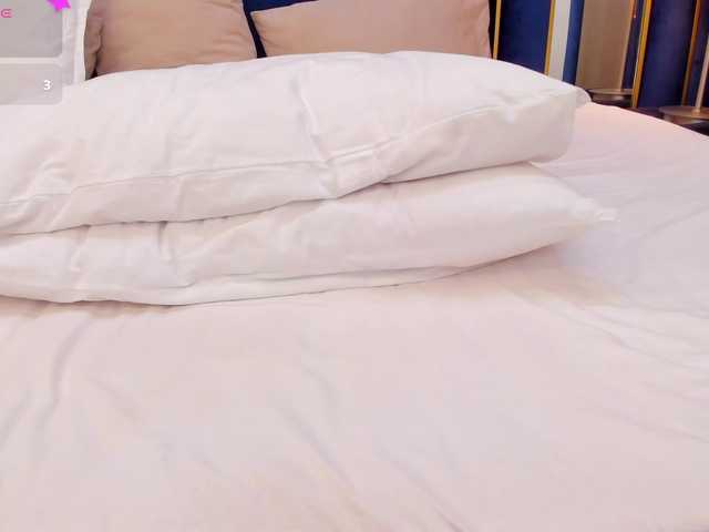 tenny-shy live cam on BongaCams
