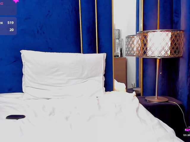 tenny-shy live cam on BongaCams