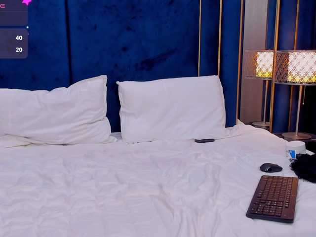 tenny-shy live cam on BongaCams