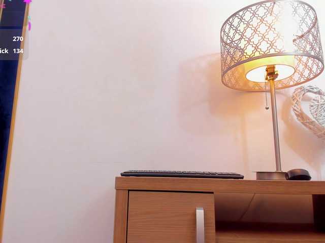 tenny-shy live cam on BongaCams