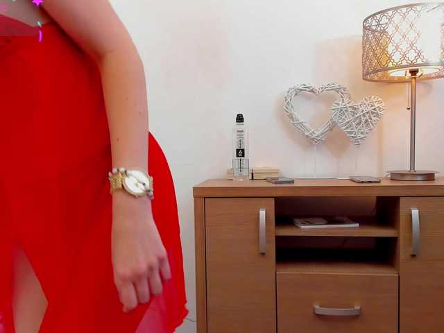tenny-shy live cam on BongaCams