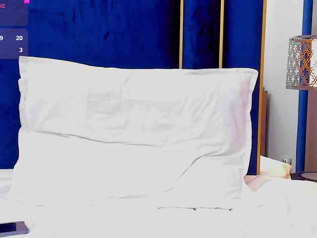 tenny-shy webcam