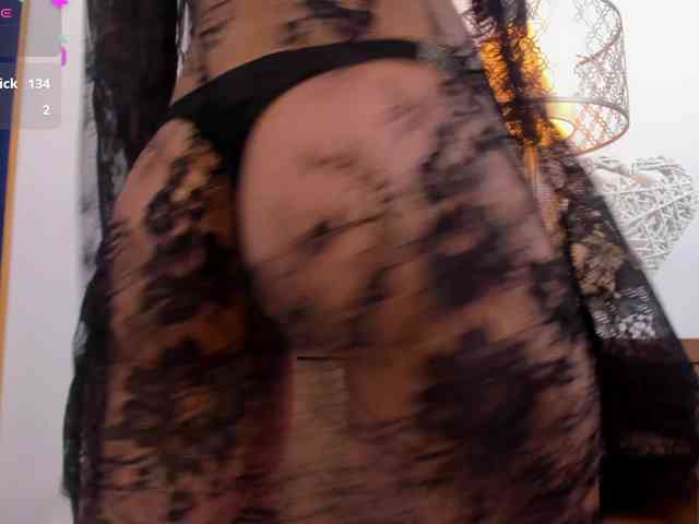 tenny-shy webcam