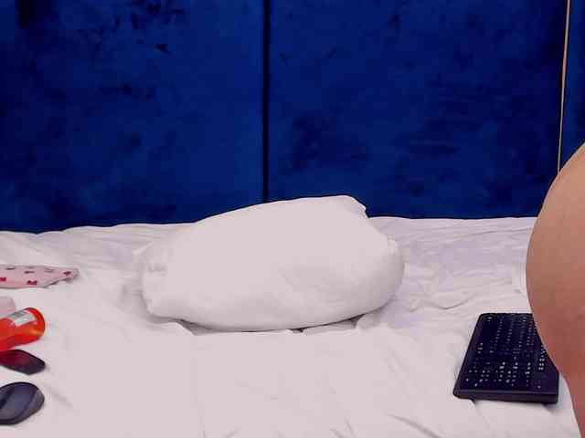 tenny-shy