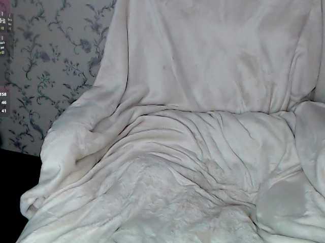 tastycherrypie live webcam show