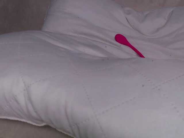 tastycherrypie live cam on BongaCams