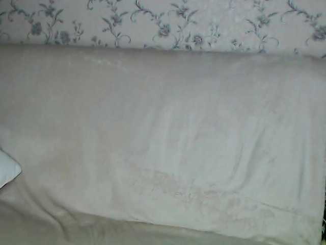 tastycherrypie live cam on BongaCams