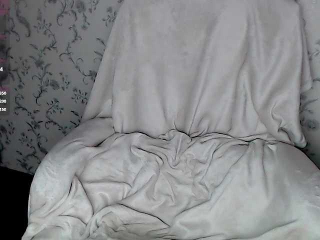 tastycherrypie live webcam show