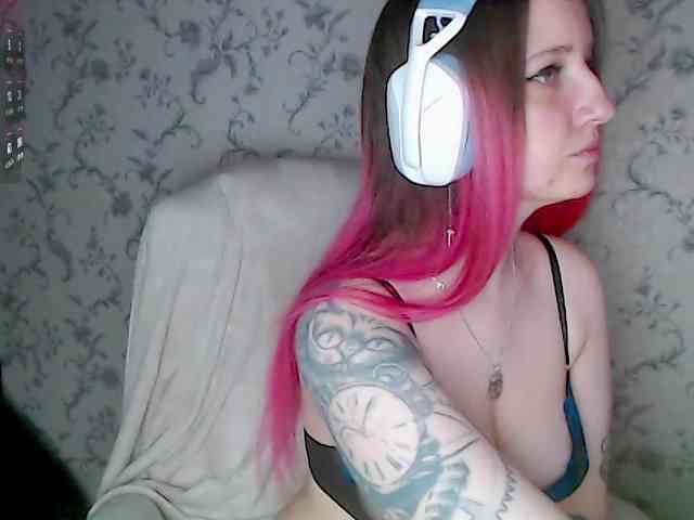 tastycherrypie webcam