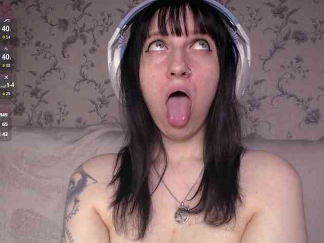 tastycherrypie webcam