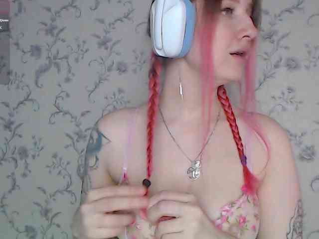 tastycherrypie webcam