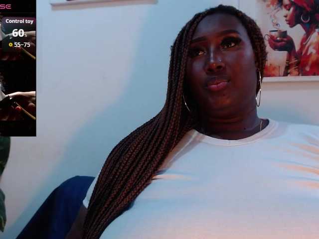 SavannaRichards live cam on BongaCams