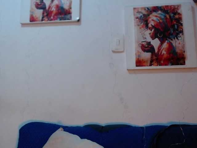 SavannaRichards live cam on BongaCams