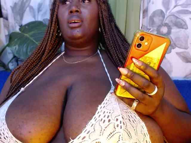 SavannaRichards webcam