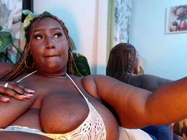 SavannaRichards webcam