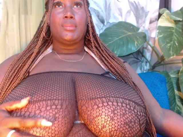 SavannaRichards webcam