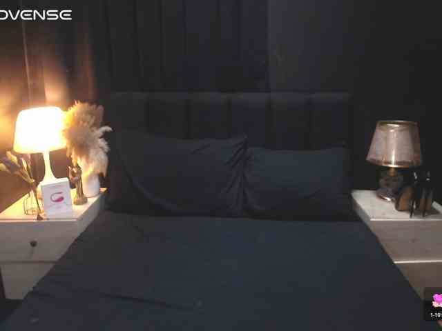 xAlaiaRoyce Sex Cam Show