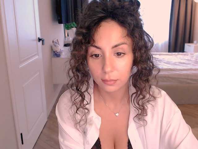 Jade5 live cam on BongaCams