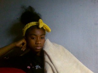Joela1's Live Webcam