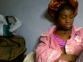 Joela1's Live Webcam