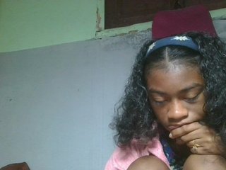 Joela1's Live Webcam