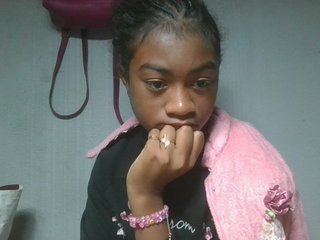 Joela1's Live Webcam