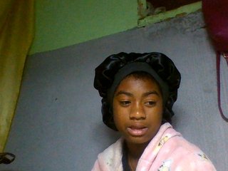 Joela1's Live Webcam