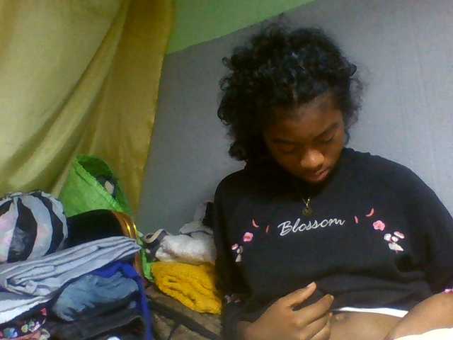Joela1 Cam en directo en BongaCams