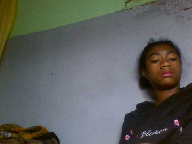 Joela1 live cam on BongaCams