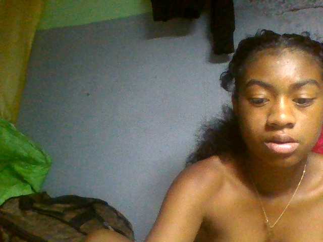 Joela1 live cam on BongaCams