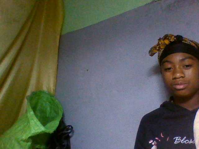 Joela1 live cam on BongaCams