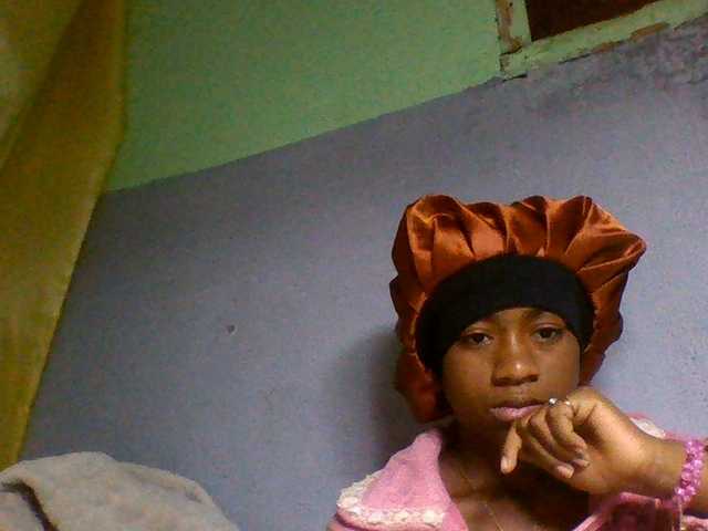 Joela1 live cam on BongaCams