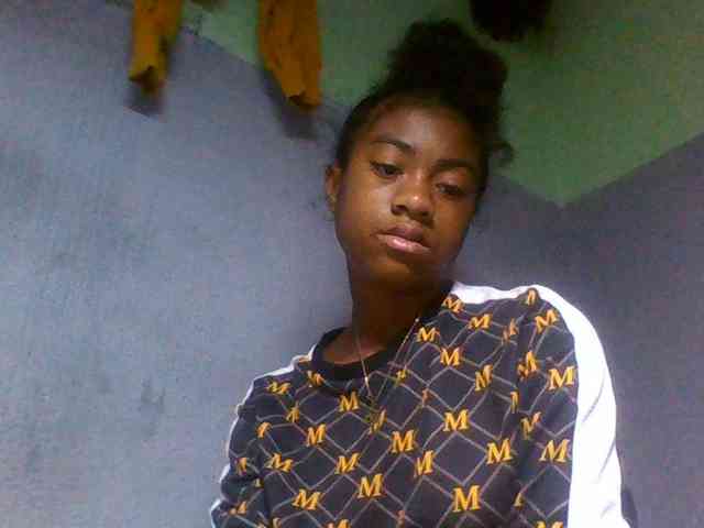 Joela1 webcam
