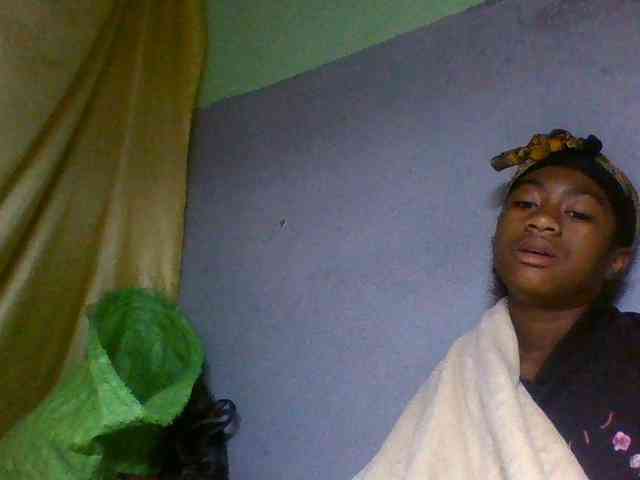 Joela1 webcam