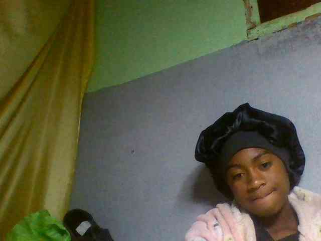 Joela1 webcam