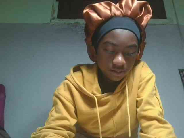 Joela1 webcam