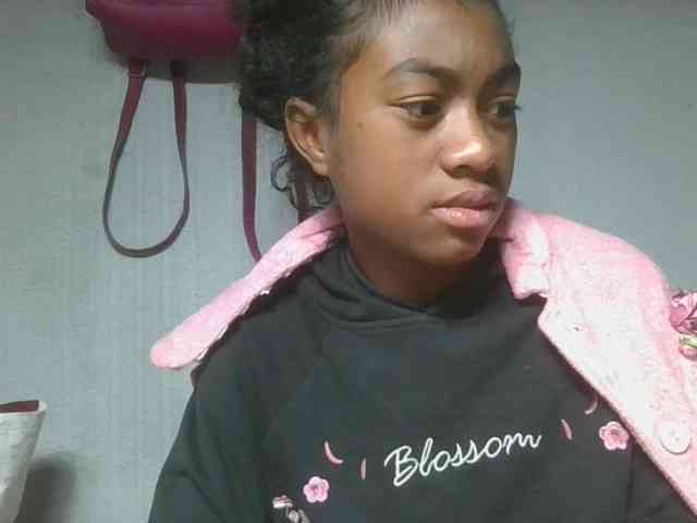Joela1 webcam