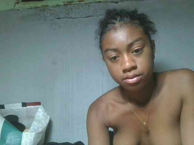 Joela1 webcam