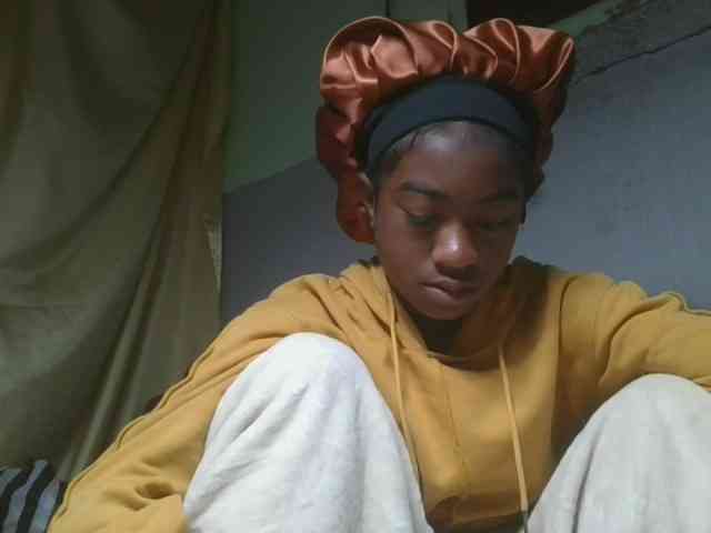 Joela1 webcam