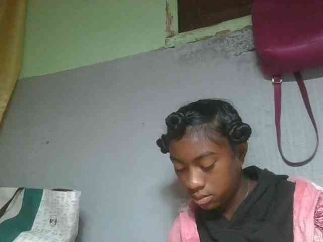 Joela1 webcam