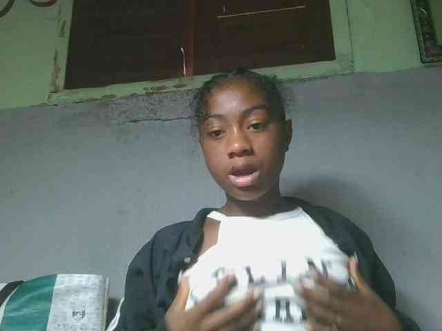 Joela1 webcam